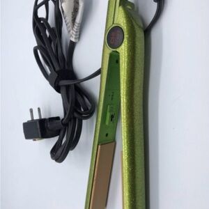 CHI Green Hair Straightener